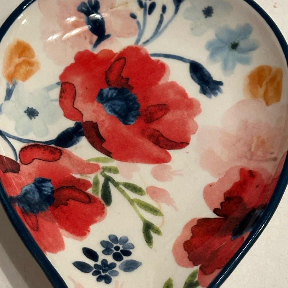 Dolly Parton Large Red Poppy Floral Ceramic Spoon Rest - Picture 2 of 6
